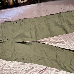 Woman’s Khaki Cargo Pants